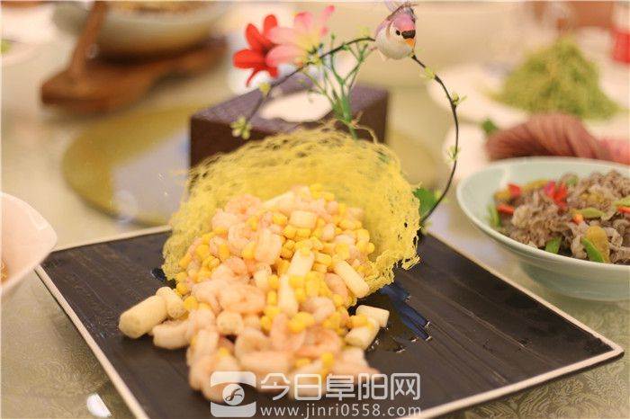 居香园里香溢远