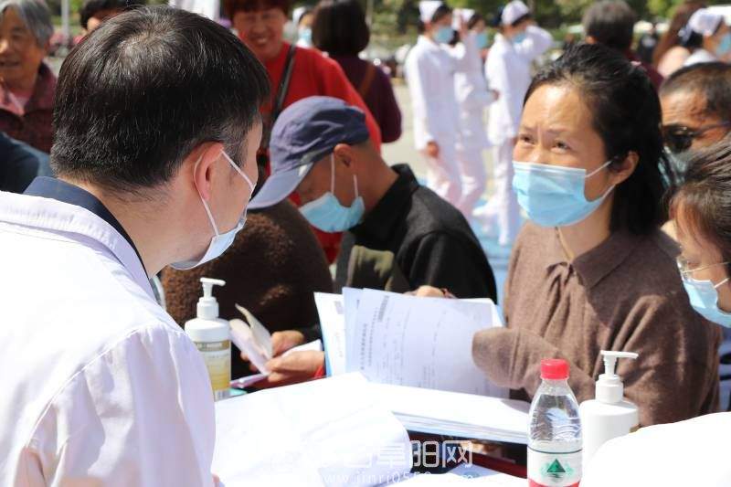 专家云集！阜阳市第五人民医院举行肿瘤防治宣传周活动