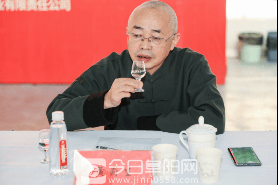 国家级大咖齐聚焦陂 鉴评两款封藏酒品
