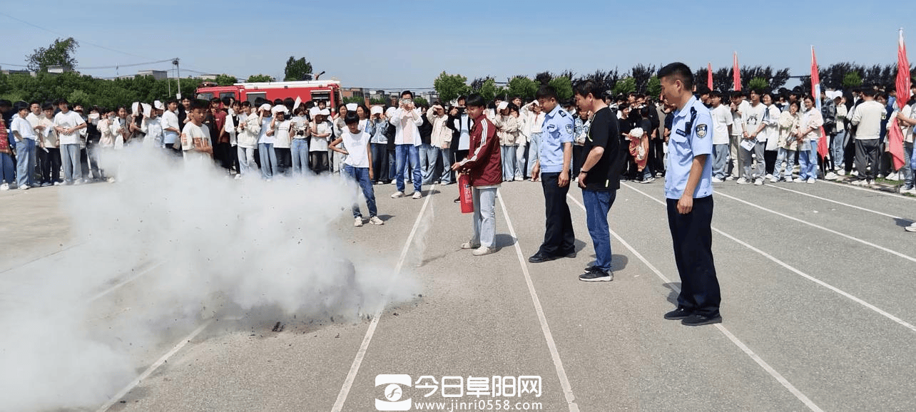 临泉县关庙镇:树牢安全底线提升全民应急水平 临泉县关庙镇:树牢安全底线提升全民应急水平